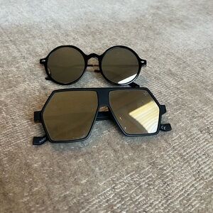 Mirrored sunglasses bundle